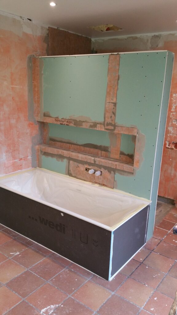 Coffrage Baignoire Et étanchéité